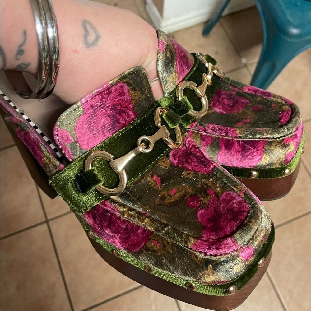 Betsey Johnson Floral Velvet Women’s Platform Mules